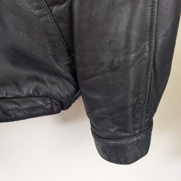 Vintage Black Leather Bomber Jacket - Picture 6 of 16